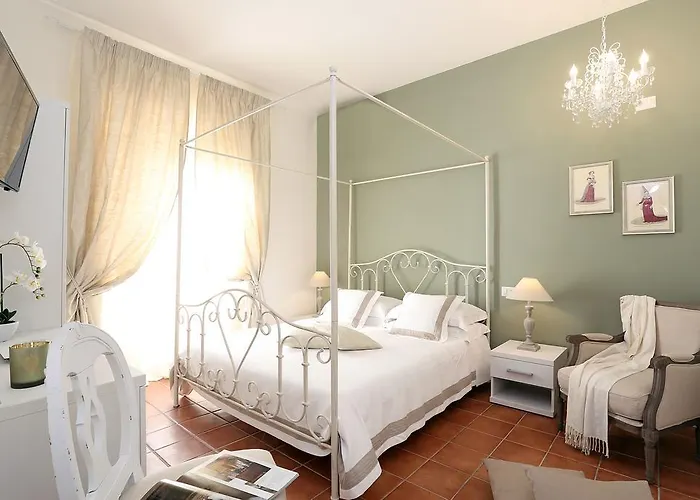 Konukevi Casa Ponte Sisto 3*